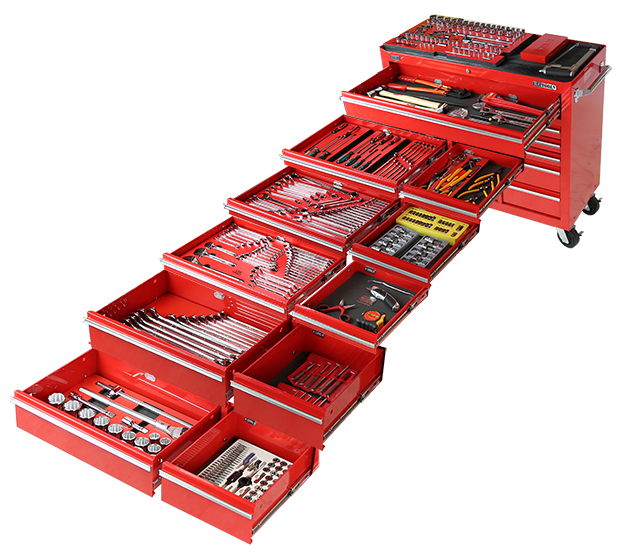 523 Piece Tool Kit In 11 Drawer Roll Cabinet